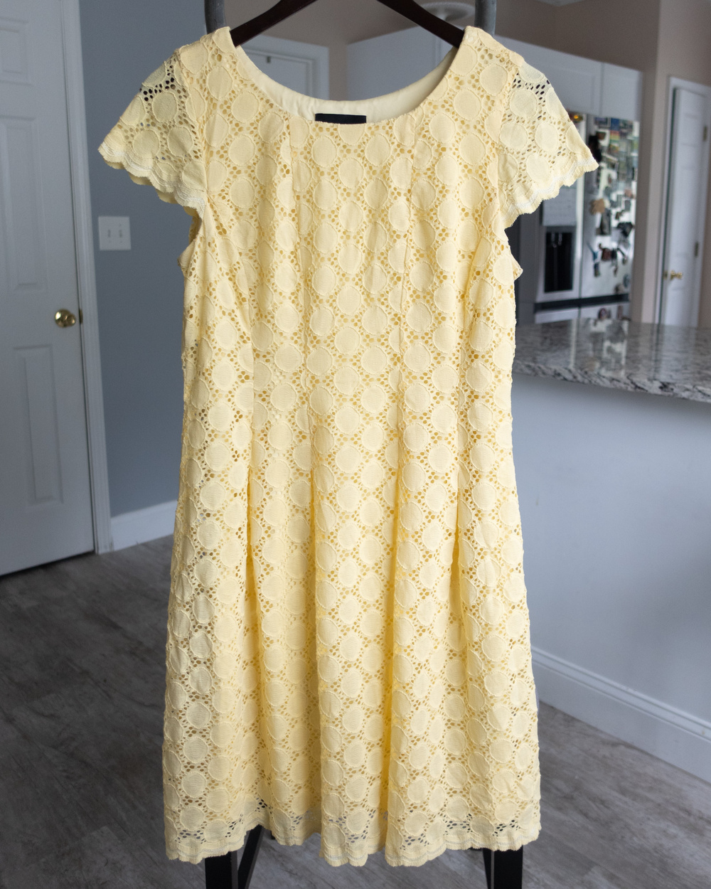 Rn Studio By Ronni Nicole Yellow Lace Dress Size 12
